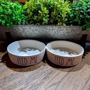 NEW Rae Dunn "Feed Me" Pet Dish Set
